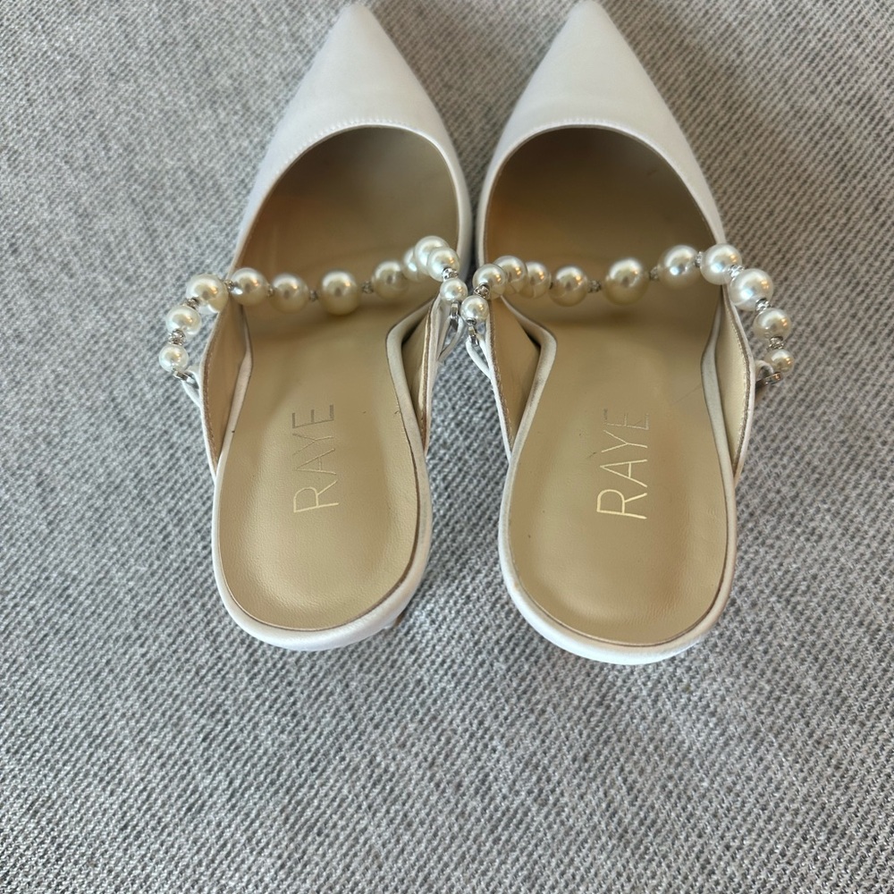 Raye Reception Heel - Picture 3 of 9